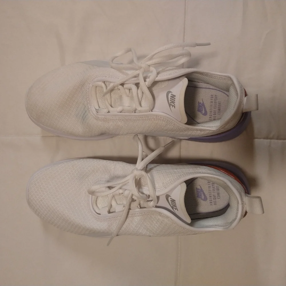 Nike Air women's shoes - Picture 3 of 7